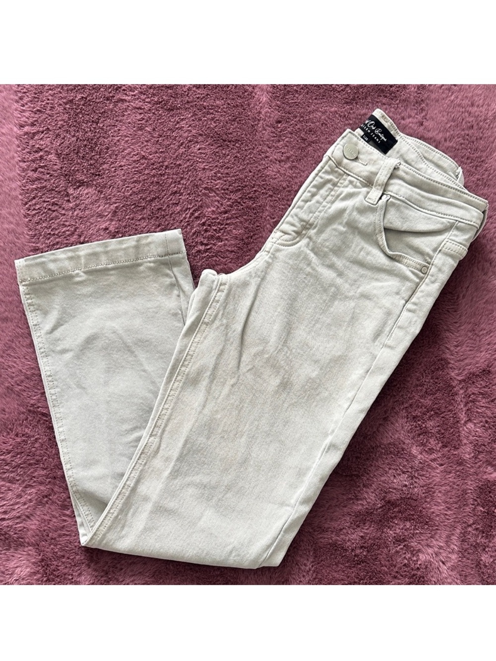 Women’s Straight Leg Jeans in Light Cream